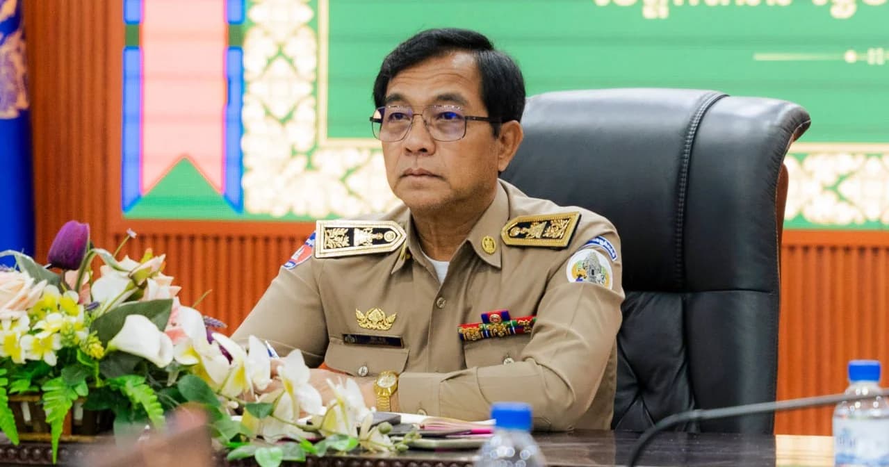 !ឯកឧត្តម អ៊ុន បុត្ត ចូលរួមកិច្ចប្រជុំអនឡាញ ( ZOOM ) បូកសរុបលទ្ធផលការងារគ្រប់កម្មវិធីទូរសព្ទដៃ «NoDrug»