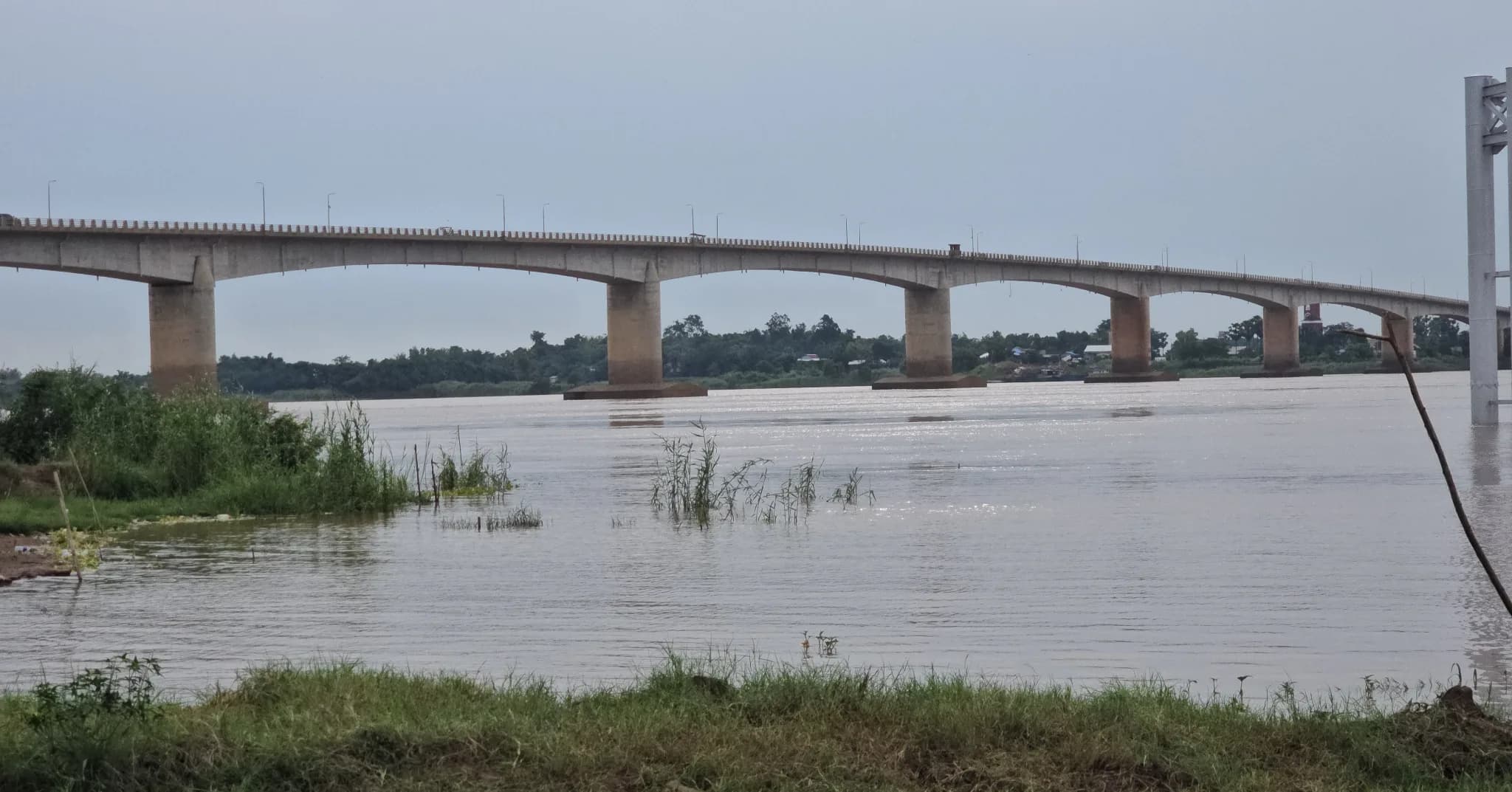 ខេត្តកំពង់ចាមមានភ្លៀងធ្លាក់គ្រប់ដណ្តប់ទូទាំងខេត្ត ខណៈទឹកទន្លេមេគង្គខេត្តបានបន្តឡើងបន្តិច